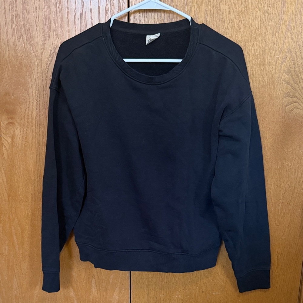 Pact Classic Black Crewneck Sweatshirt